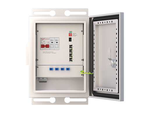 صندوق IP55 خارجي بمفتاح صناعي غير مُدار ، 1x Base-X ، 4x1 0/Base-T PoE